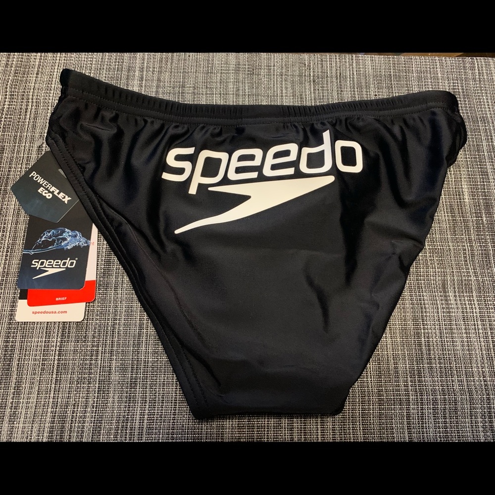 Speedo briefs black size 30 chlorine friendly